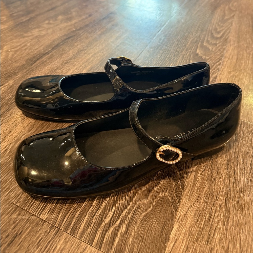 Mary Janes chares&keith size US9 EU39 25cm